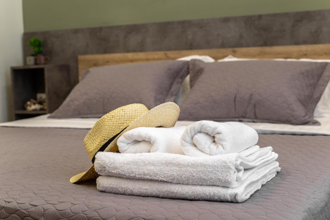 Karma Athens Aparthotel Екстериор снимка