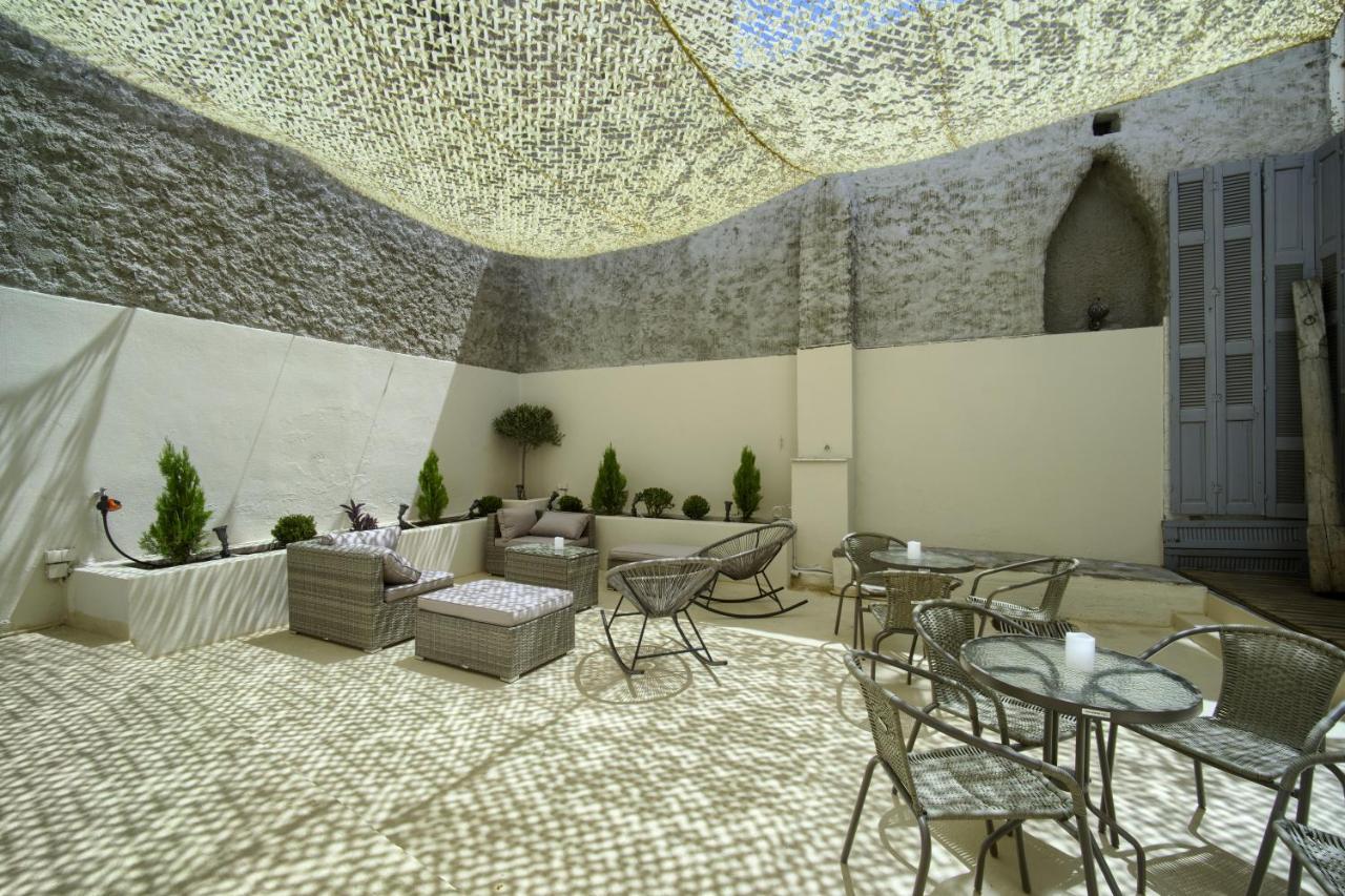 Karma Athens Aparthotel Екстериор снимка