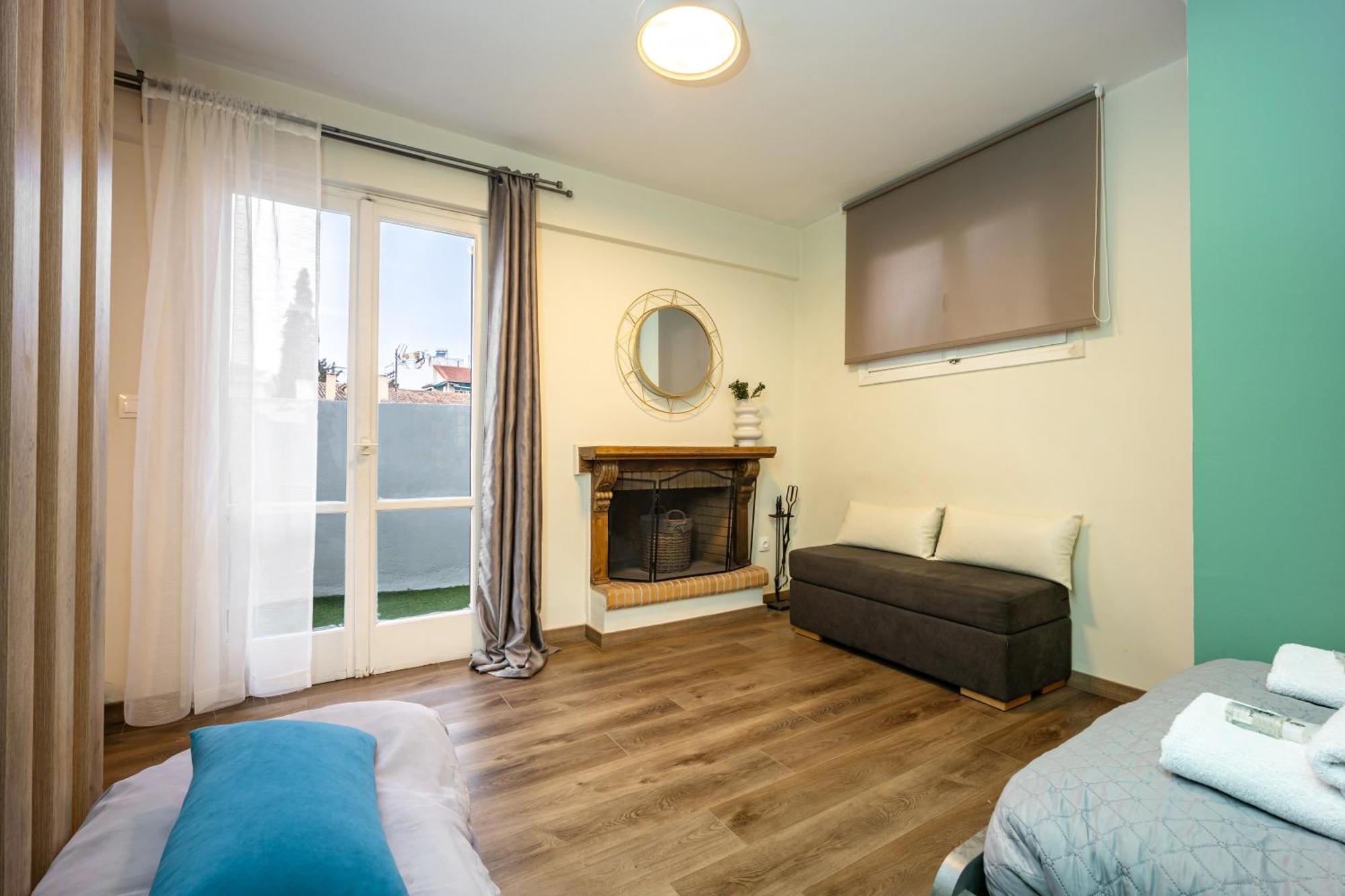 Karma Athens Aparthotel Екстериор снимка