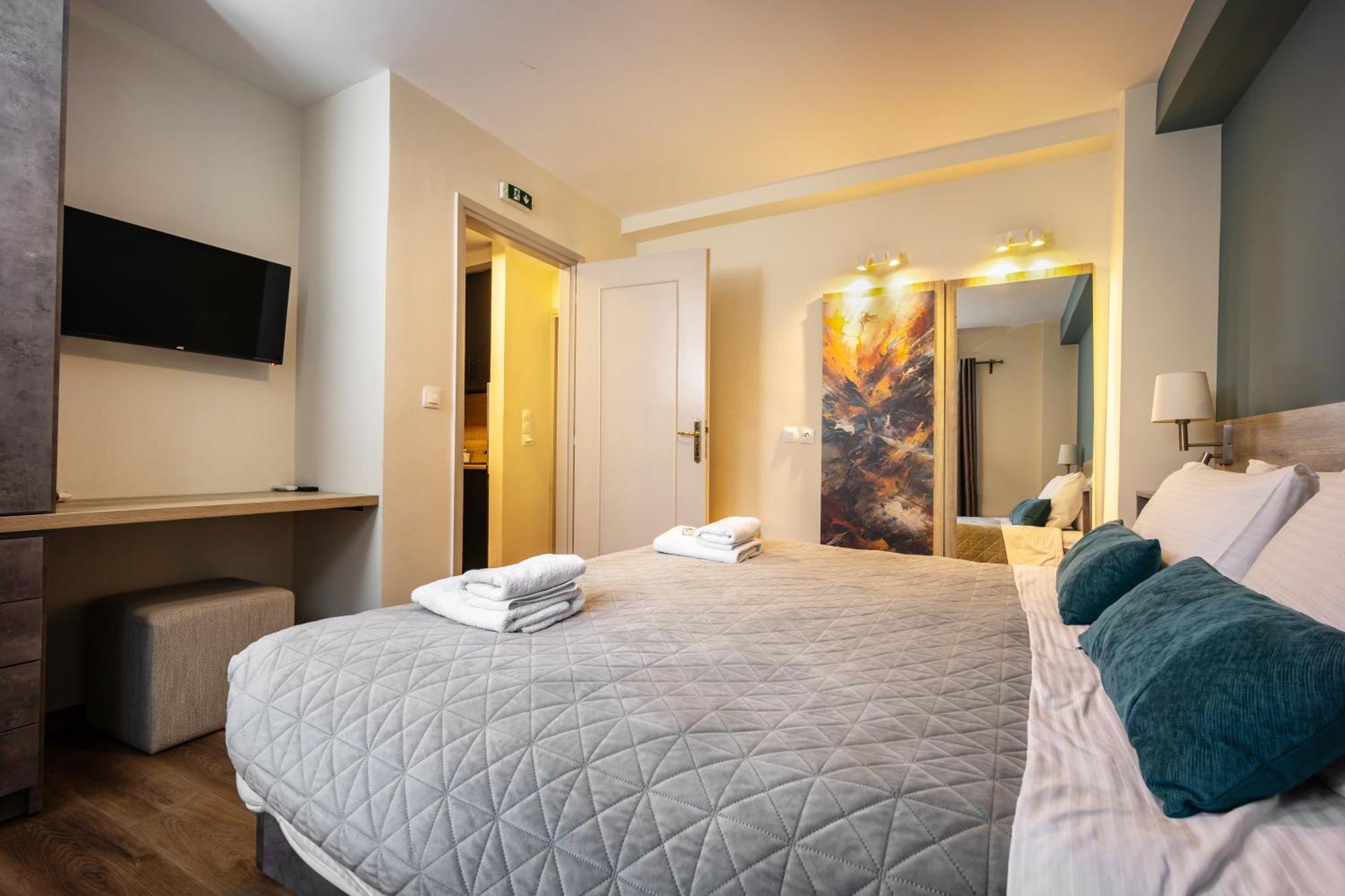 Karma Athens Aparthotel Екстериор снимка
